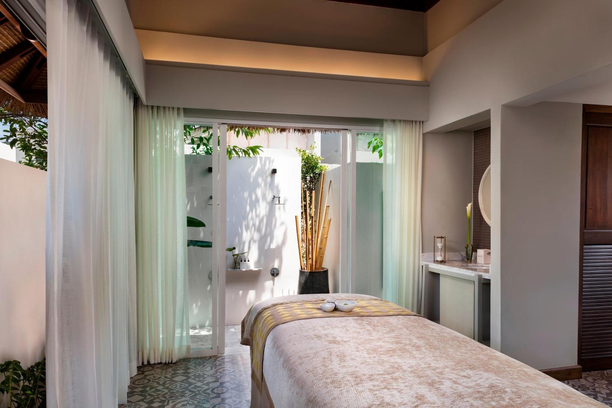 Avani Plus Samui Resort Taling Ngam  Exterior photo